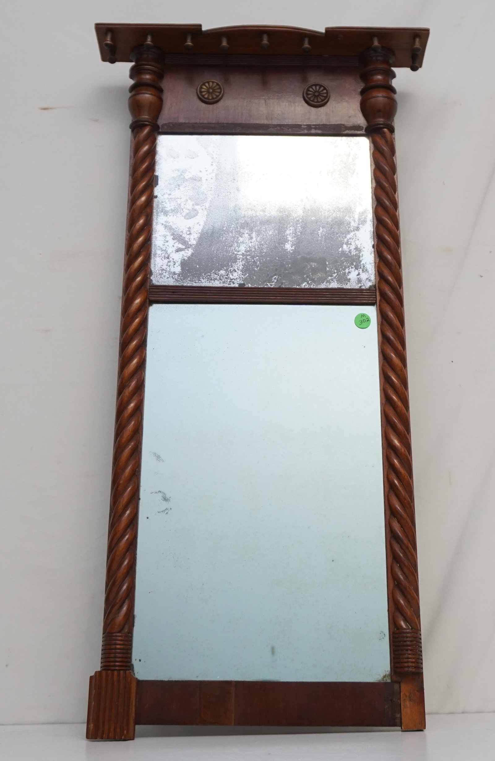 ANTIQUE AMERICAN FEDERAL MIRROR: Antique American Federal Wood Mirror. Missing bottom corner molding, Measures 16 1/4"x3"x13 1/4". Weight 5 pds. PROVENANCE: A Private Charleston SC Estate