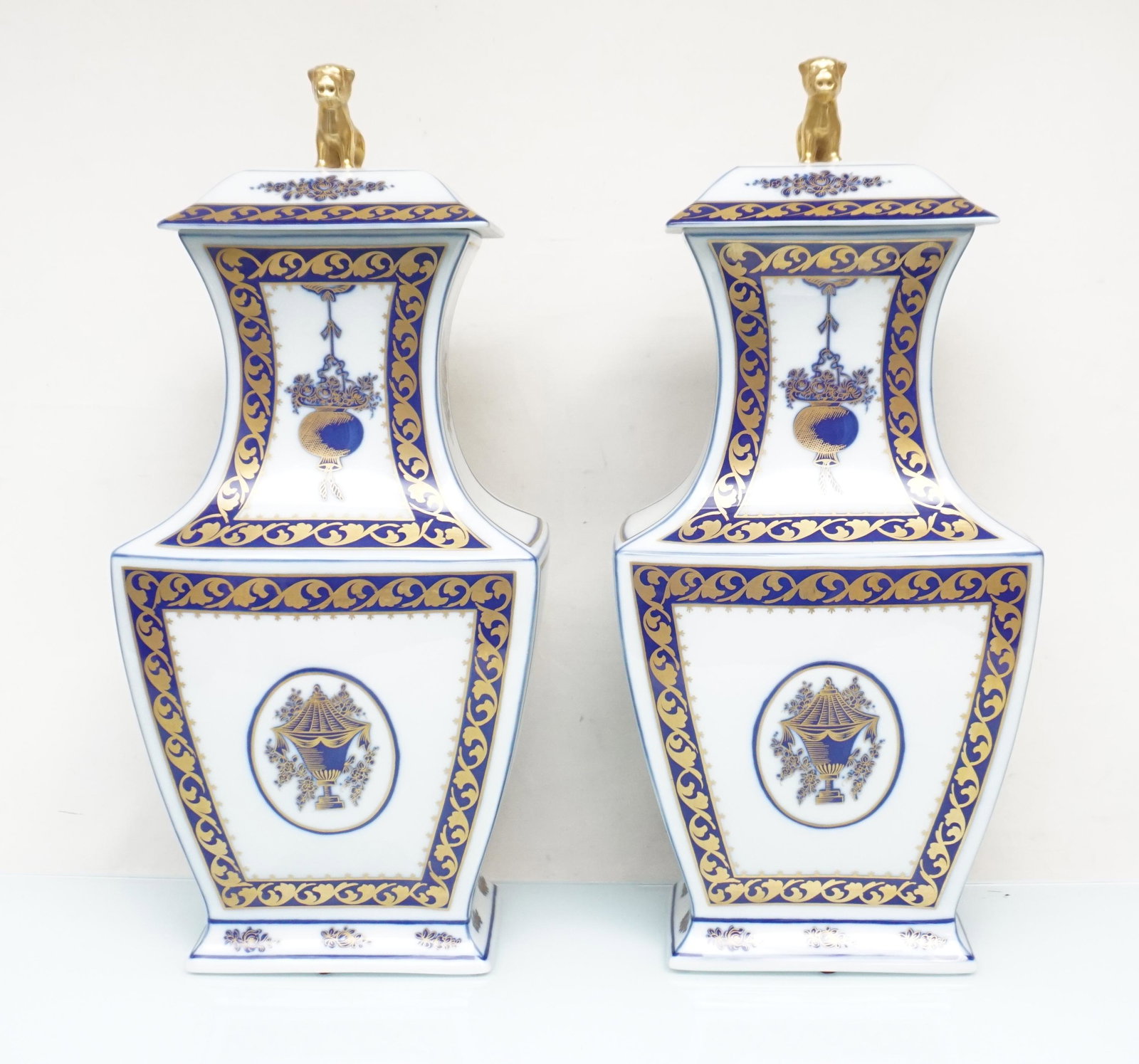 PAIR LARGE MOTTAHEDEH FOO DOG URNS (1 of 11)