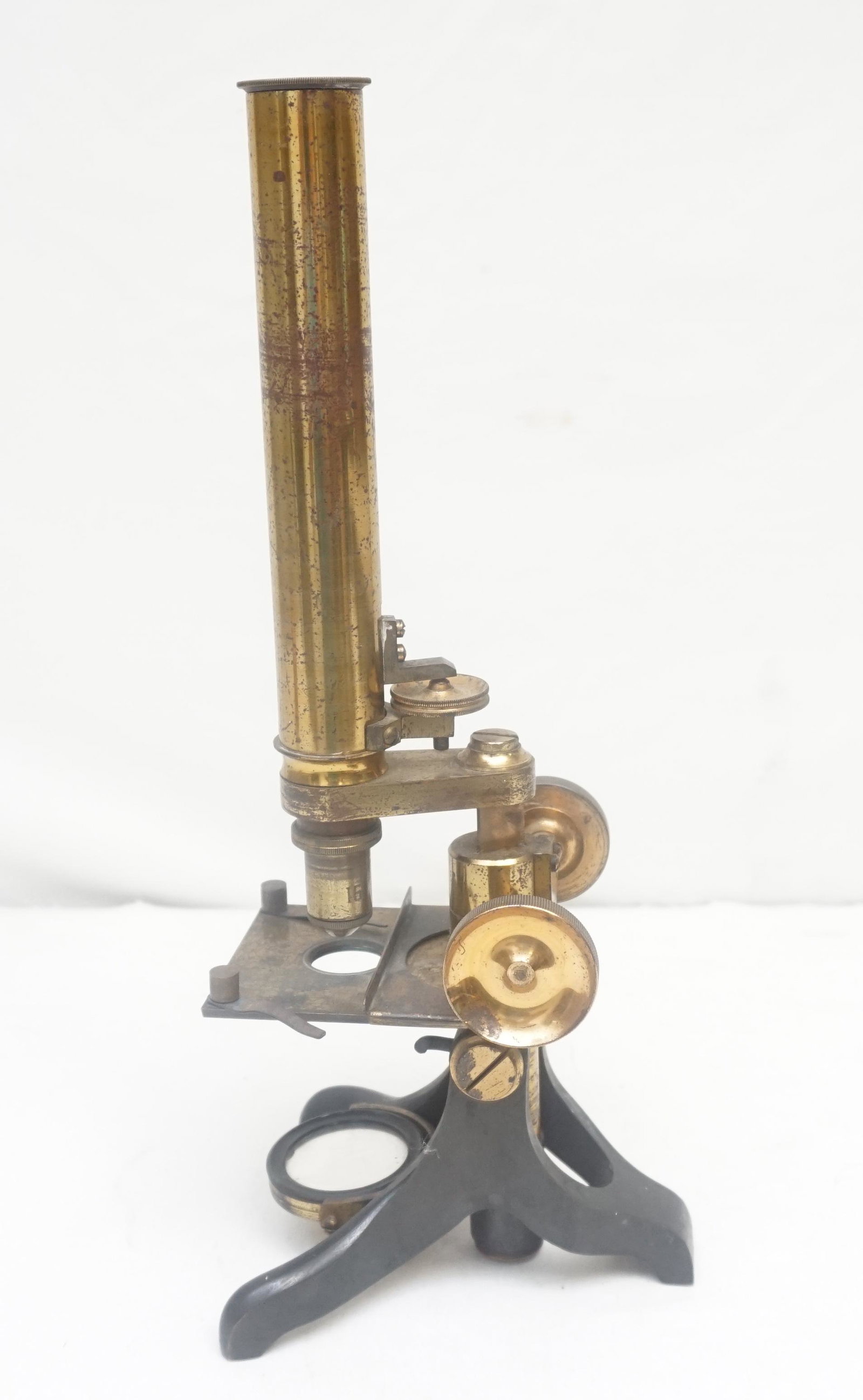 ANTIQUE J. SWIFT & SON STUDENT MICROSCOPE: Antique Brass J. Swift & Son Brass Student Microscope. Marked P-A, 1/6, N.A.O. 83. Measures 5"x4"x15". Weight 3 pds 11 oz. PROVENANCE: A Private Charleston SC Estate.