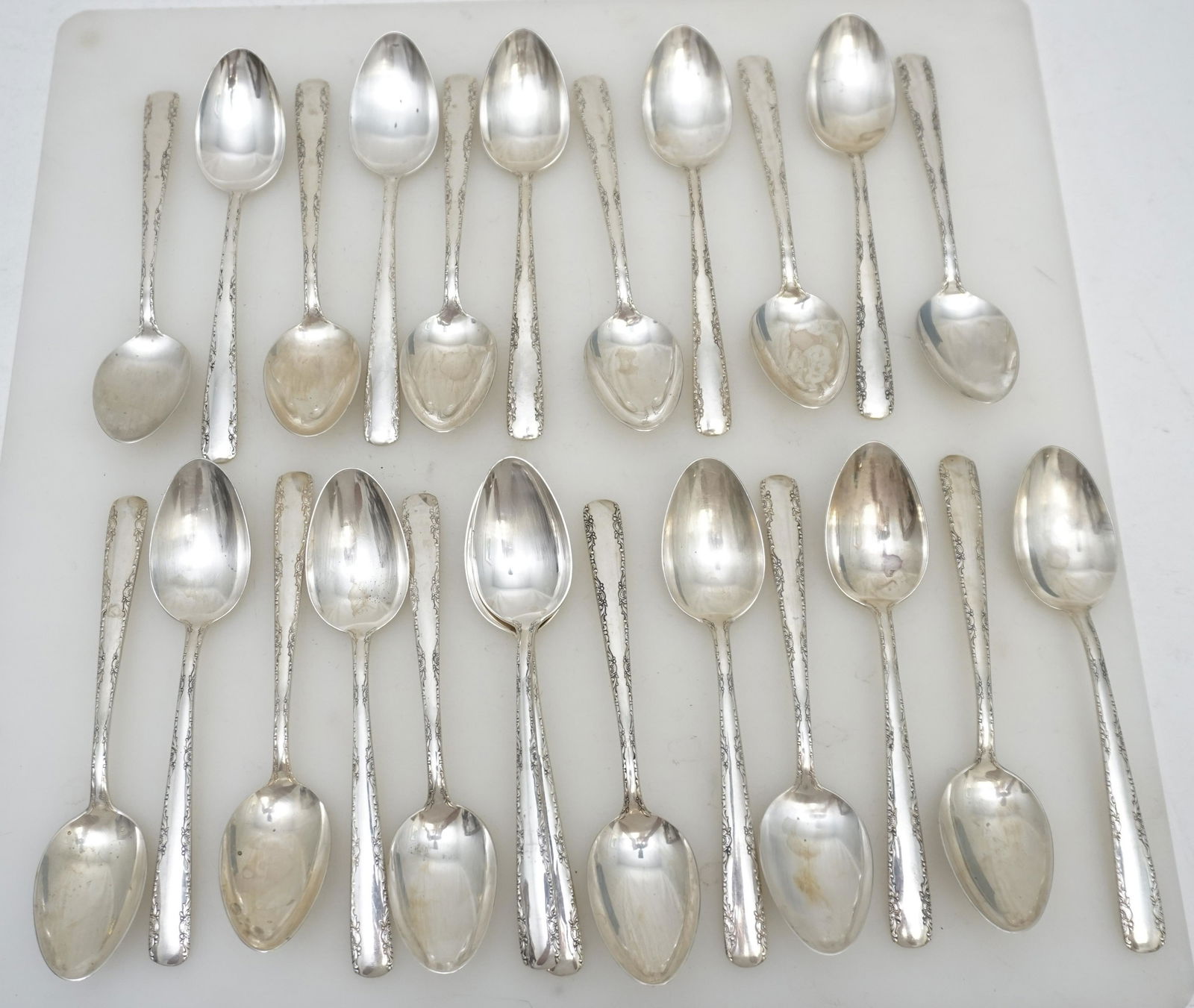 24 GORHAM STERLING SILVER TEASPOONS (1 of 3)
