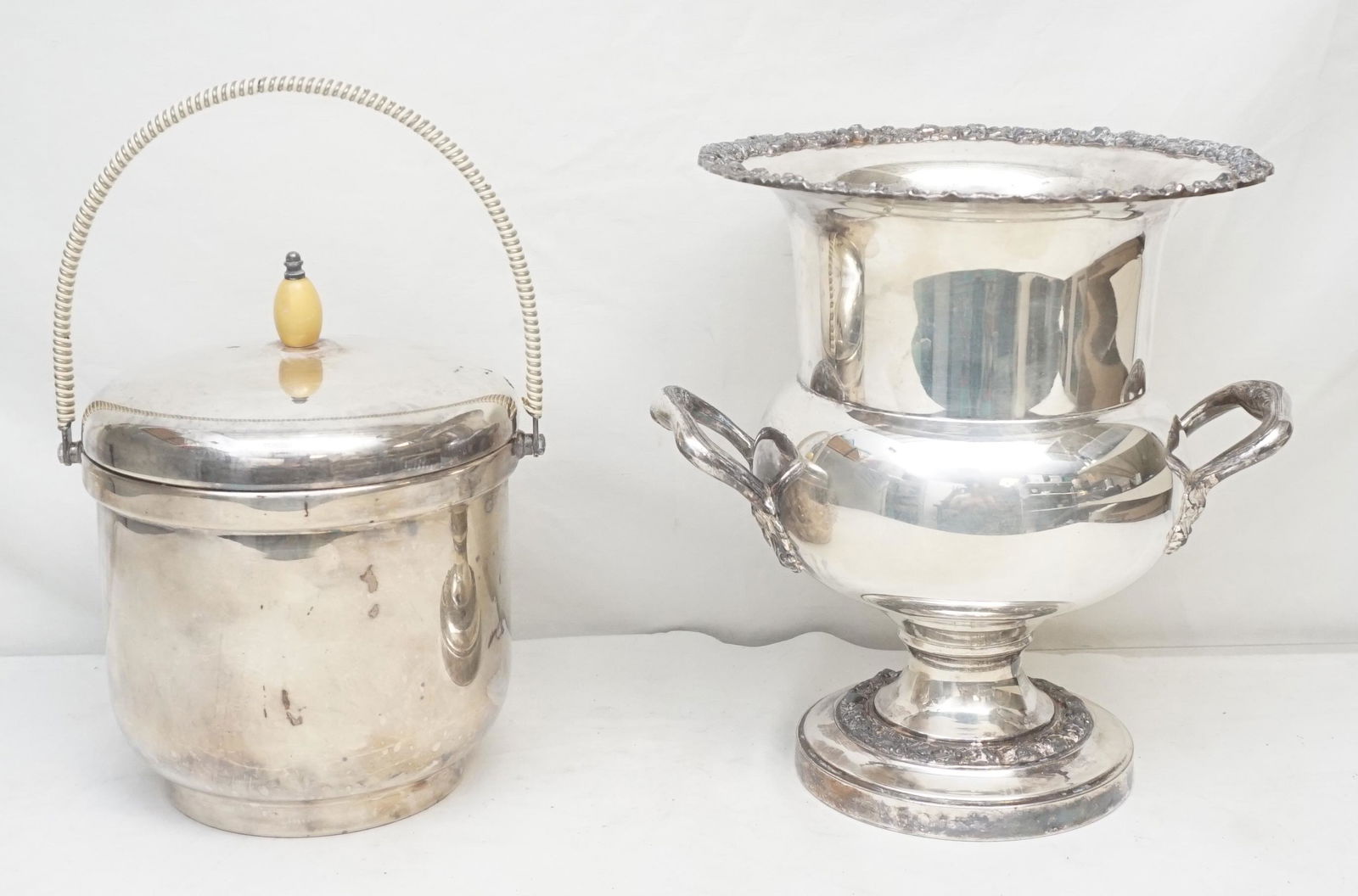 CHAMPAGNE COOLER & ICE BUCKET (1 of 9)