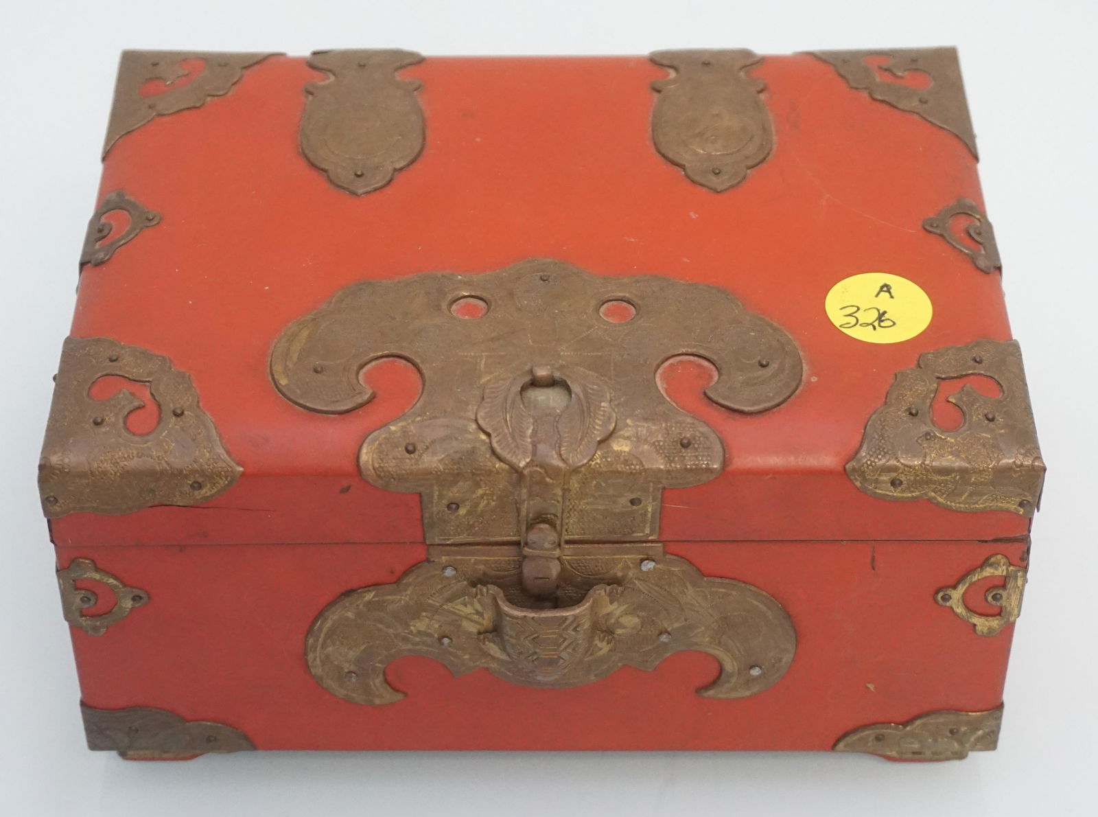 CHINESE RED LACQUER BOX (1 of 5)