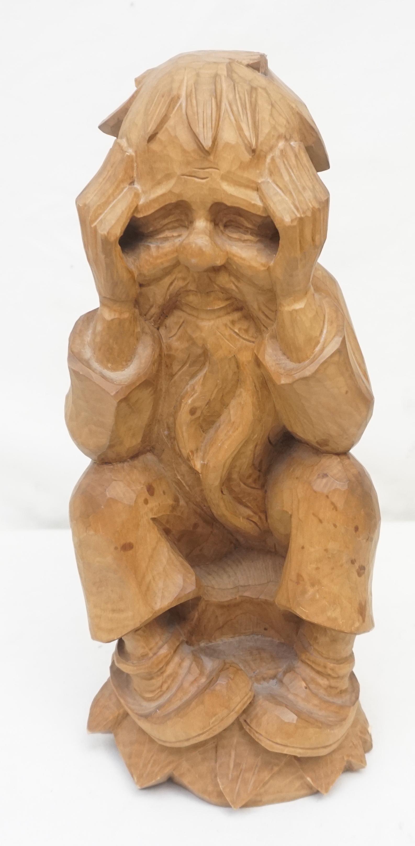 HAND CARVED BAVARIAN MOUNTAIN MAN (1 of 7)