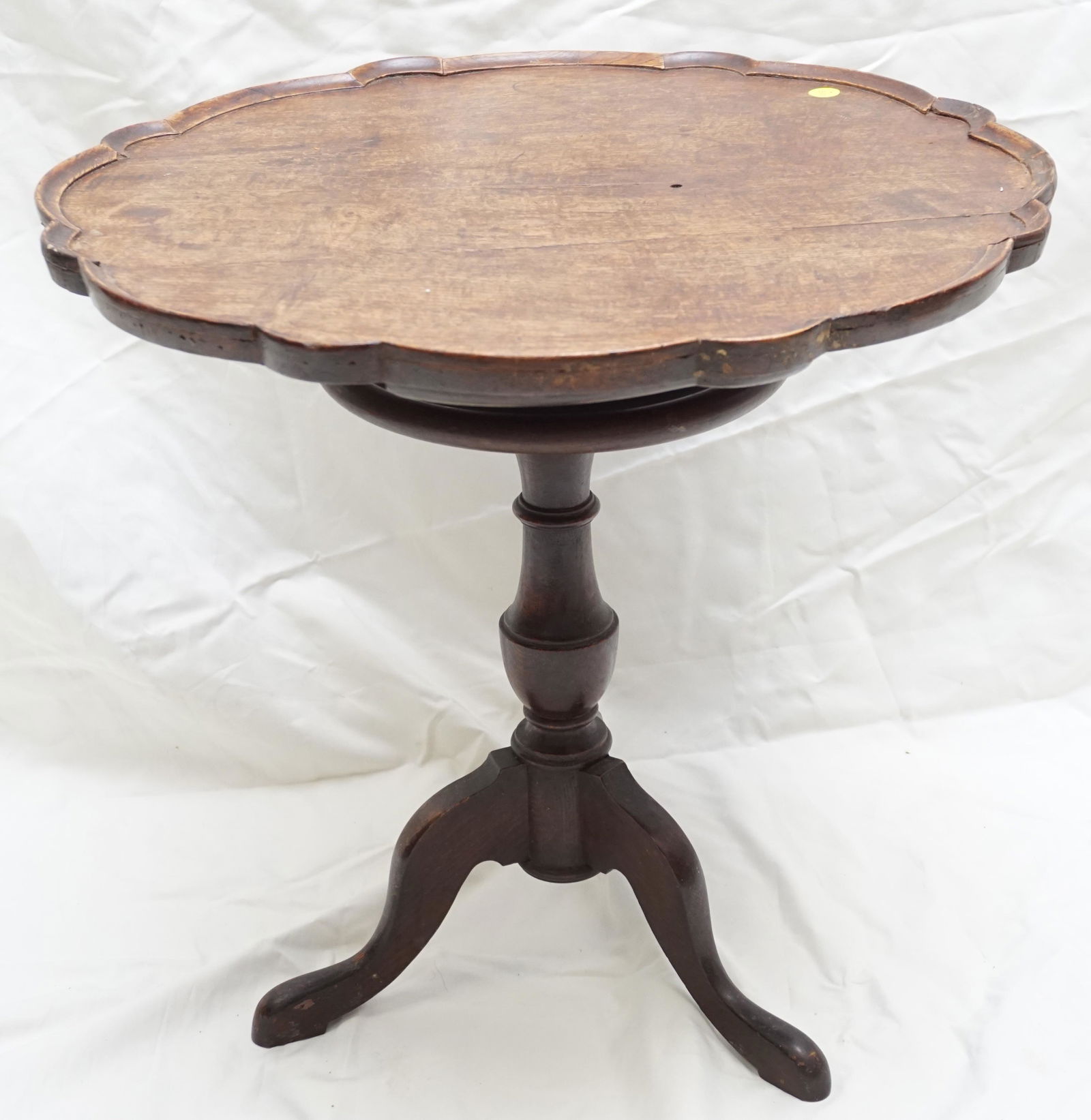 SOLID MAHOGANY CANDLE STAND (1 of 8)