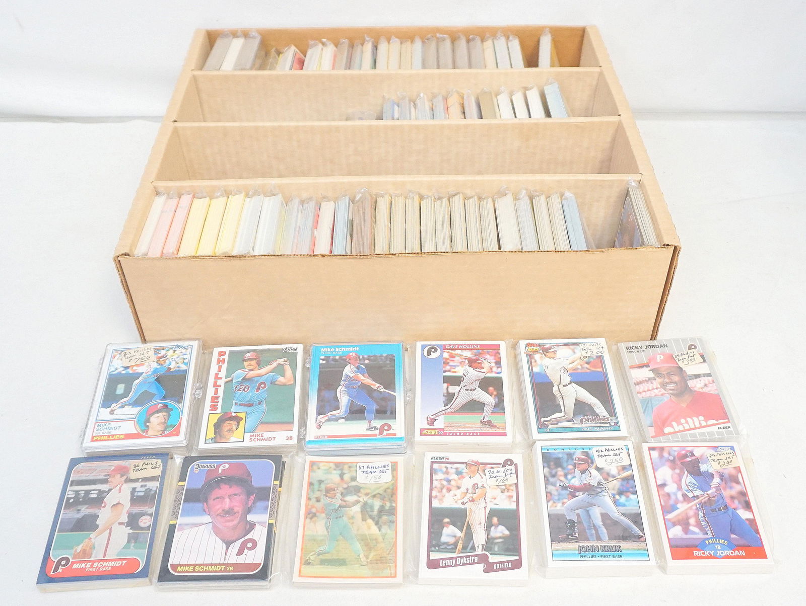 LARGE LOT OF 1980's & 1990's PHILLIES BASEBALL CARDS (1 of 7)