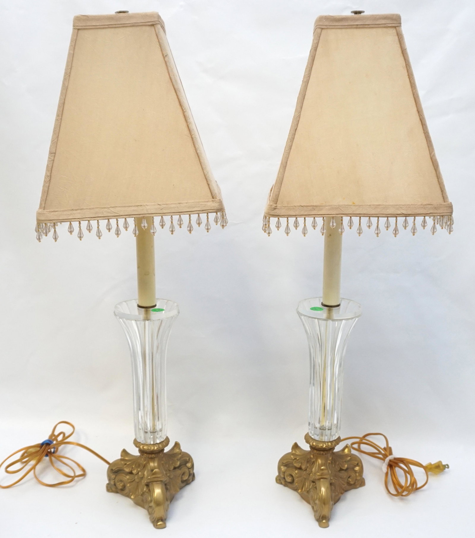2 HOLLYWOOD REGENCY LUCITE GLASS TABLE LAMPS (1 of 6)