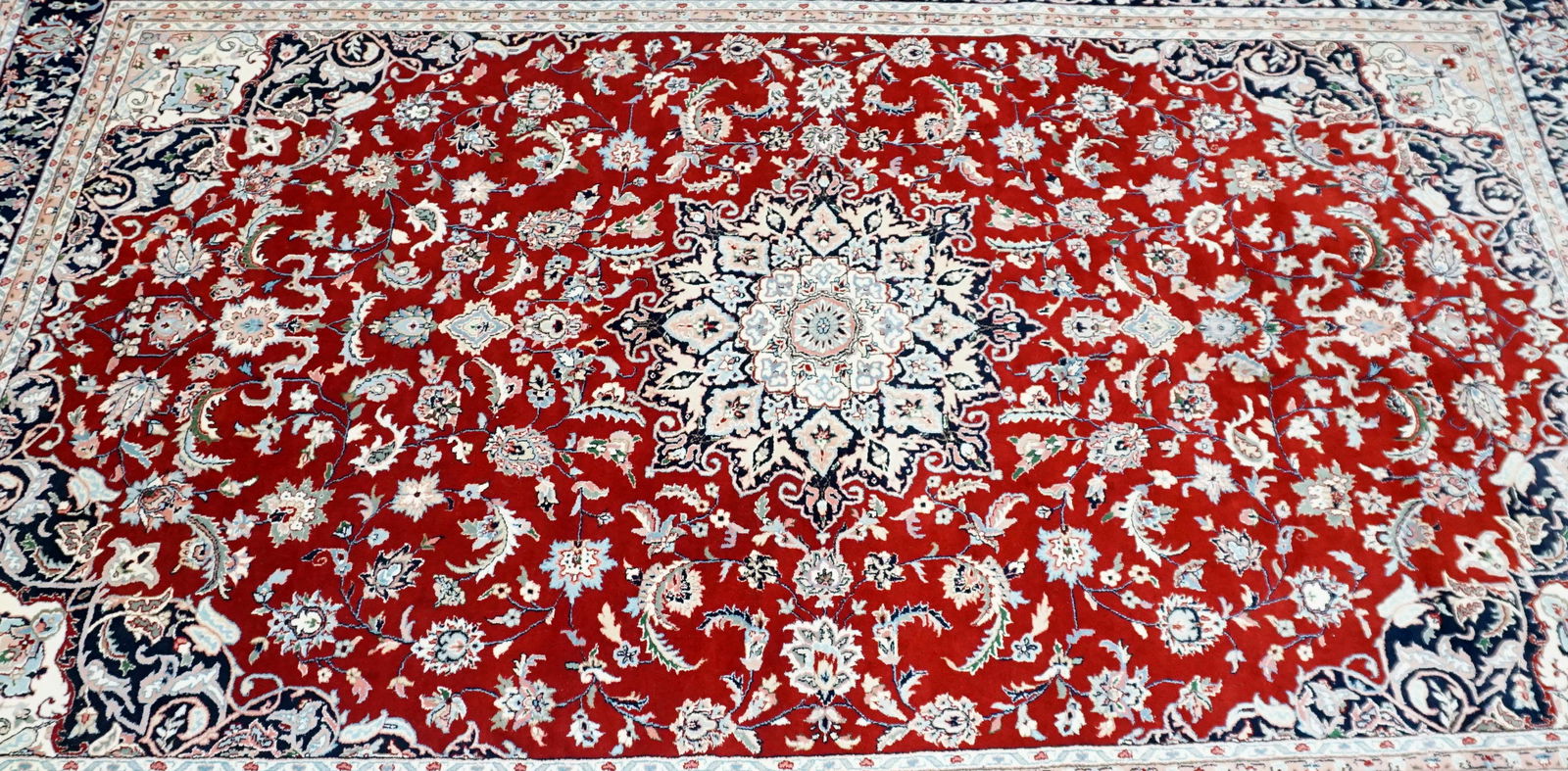 LARGE 14 ft HAND KNOTTED PERSIAN BAKHTIARI RUG (1 of 5)