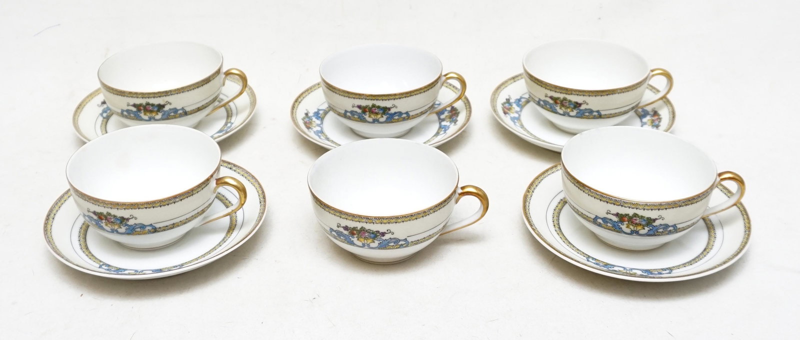 11 pc NORITAKE TEA CUPS / SAUCERS: 8 Vintage Noritake China Malvern. 6 Tea Cups and 5 Saucers. Weight on all 2 pds 8 oz.
