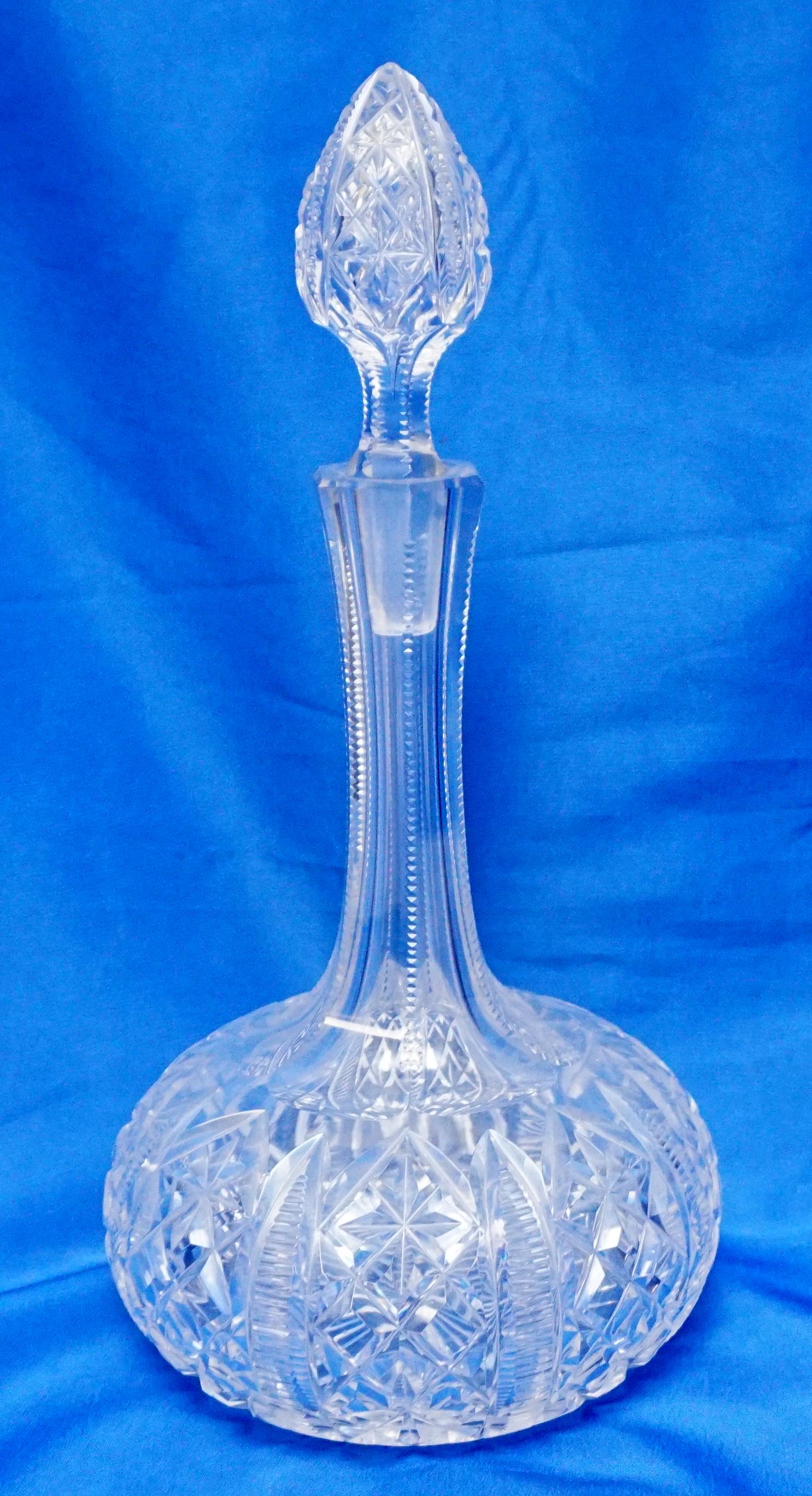 ANTIQUE ENGLISH CUT CRYSTAL DECANTER (1 of 5)