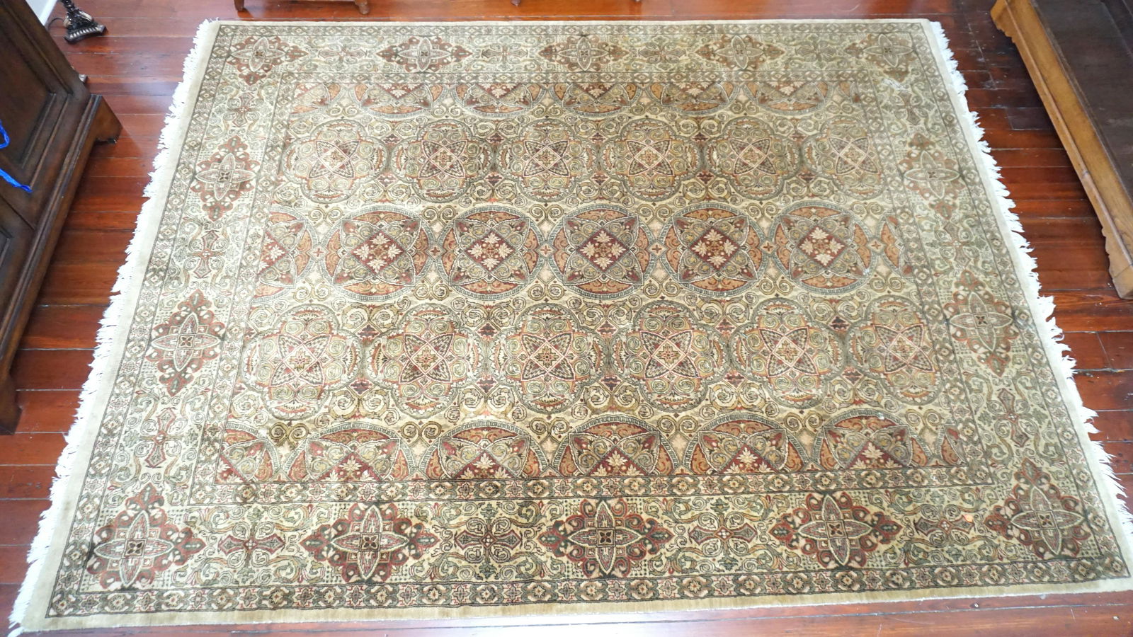 HAND KNOTTED OUSHAK WOOL 9.5 FT RUG (1 of 4)