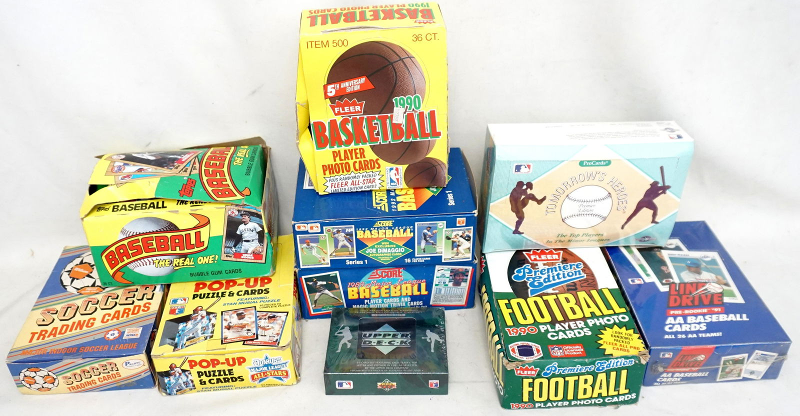 FLEER, TOPPS, SCORE & MORE SPORT HOBBY BOXES (1 of 7)