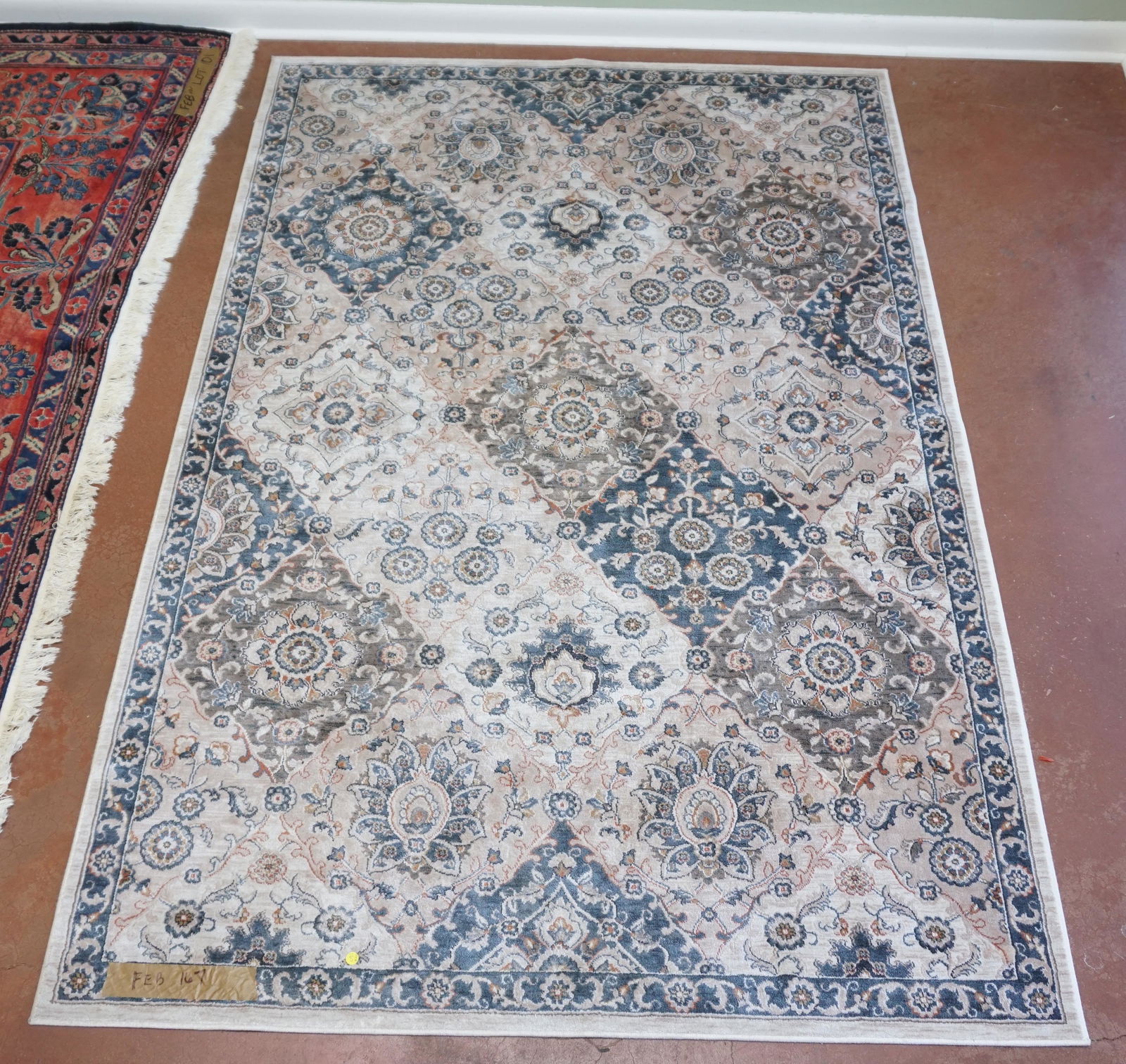 SIENA 20th c TURKISH RUG (1 of 5)