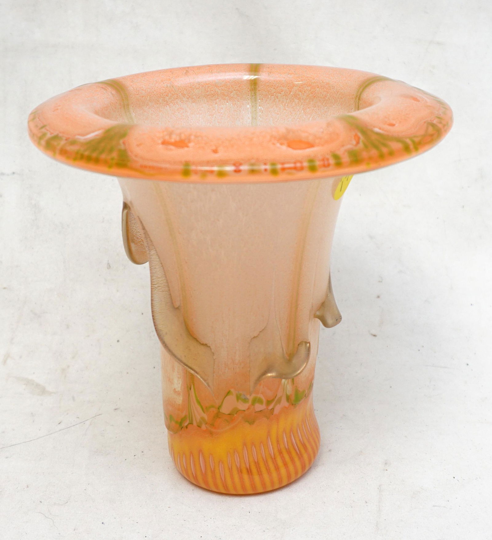 MICHAEL HIGGINS (20TH CENTURY) DROPOUT VASE. (1 of 8)
