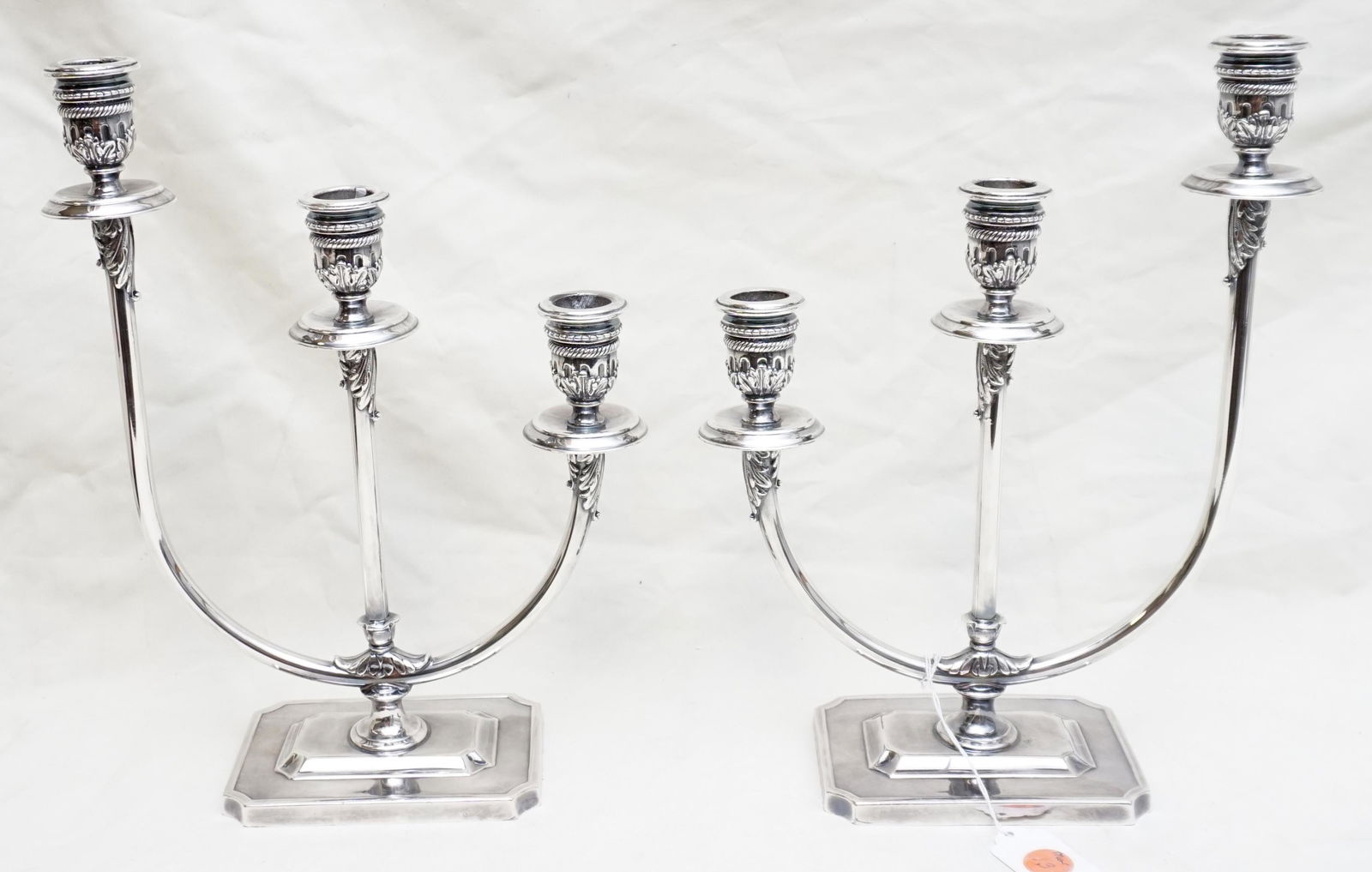 PAIR SILVER PLATE PAIRPOINT CANDELABRA (1 of 7)