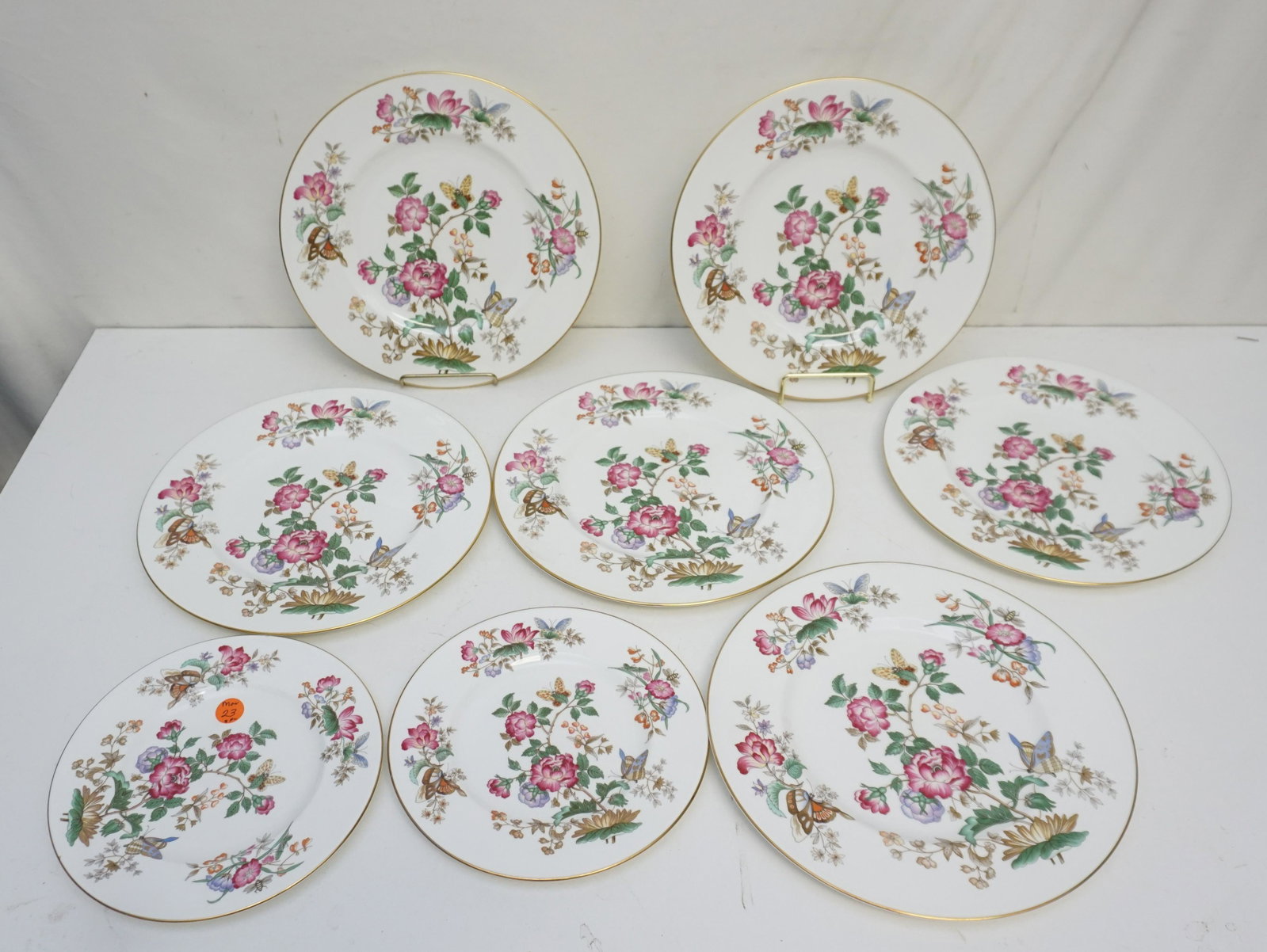 8 PC WEDGWOOD CHARNWOOD DINNER PLATES +: 8 Piece Wedgwood Charnwood Plates. Bone China, Floral, Butterflies, Smooth, Gold Trim. Six (6) Wedgwood Charnwood Dinner Plates 10 3/4". Two (2) Wedgwood Charnwood Salad Plates 8 1/8". Weight on all 9