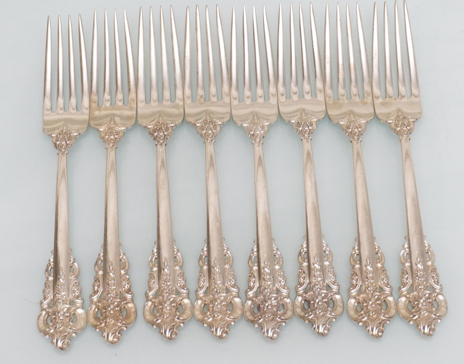 8 WALLACE STERLING GRAND BAROQUE FORKS (1 of 4)
