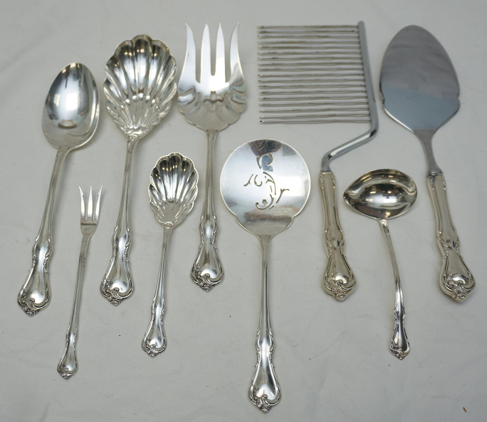 9 STERLING ROSE CASCADE SERVING PIECES (1 of 3)