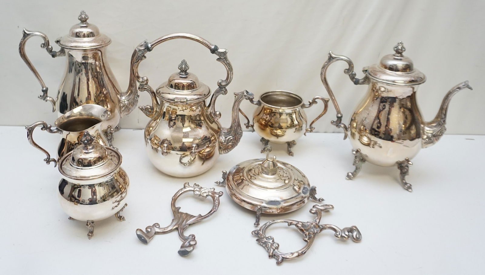 6 PC SHERIDAN SILVER ON COPPER COFFEE & TEA SERVICE (1 of 4)