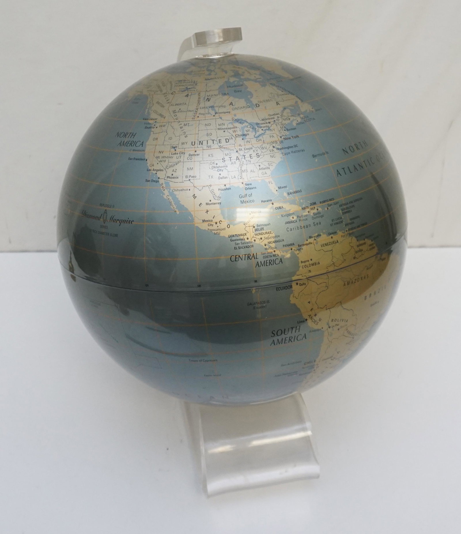 MCM LUCITE REPLOGLE WORLD GLOBE (1 of 4)