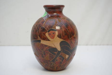 SAN JUAN DE ORIENTE NICARAGUA MONKEY VASE: San Juan de Oriente Nicaragua Pottery Monkey Vase. Measures 7". Weight 1 pd 5 oz. PROVENANCE: A Charleston Private Estate.