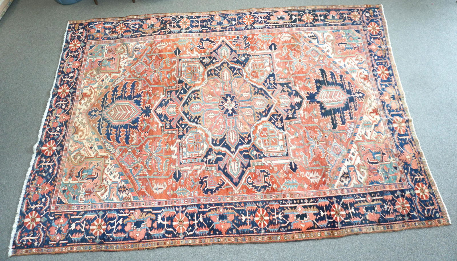 LARGE SEMI-ANTIQUE HERIZ RUG 12 FT IRAN (1 of 11)