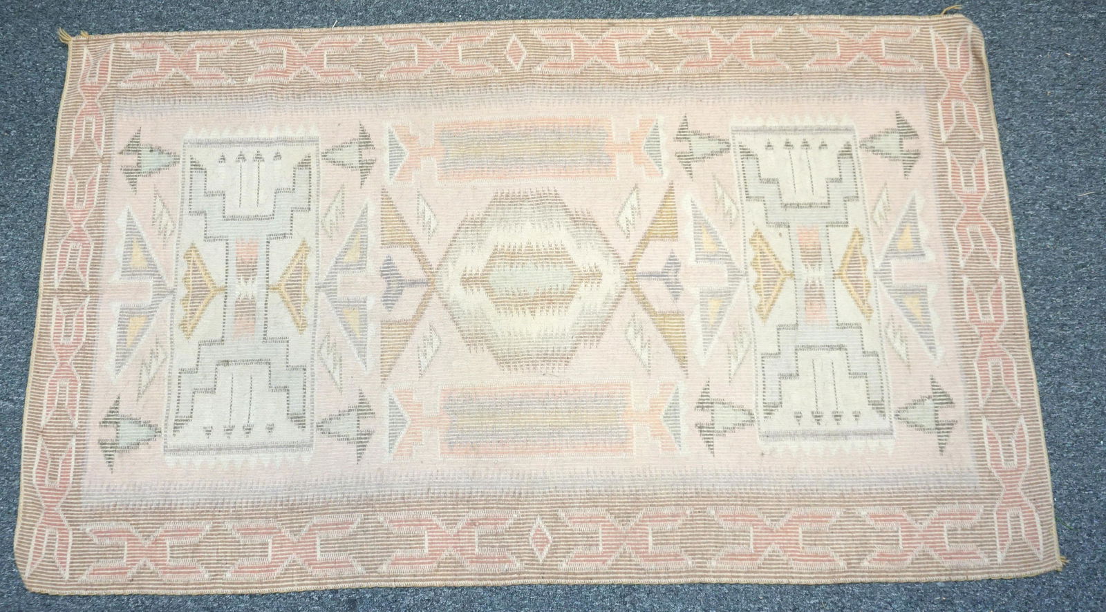 VINTAGE TEEC NOS POS NAVAJO RUG (1 of 8)