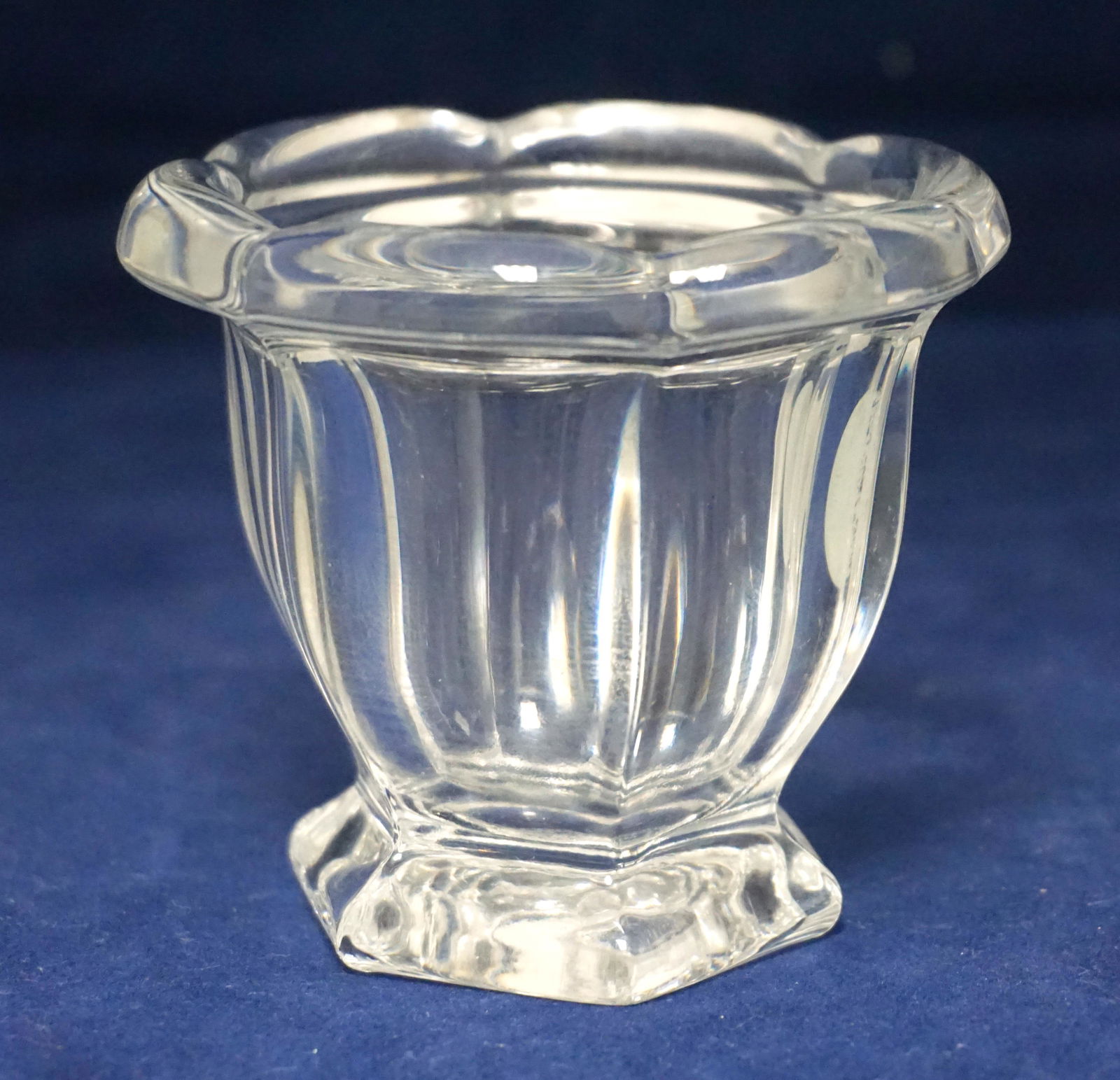 BACCARAT CRYSTAL TOOTHPICK URN (1 of 4)