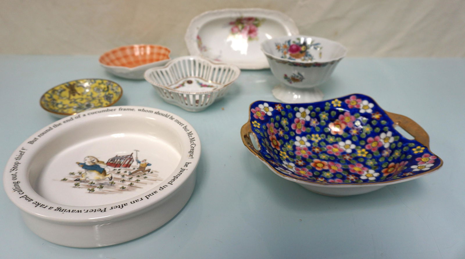 7 pc PORCELAIN WEDGWOOD - MOTTAHEDEH - LIMOGES + (1 of 3)