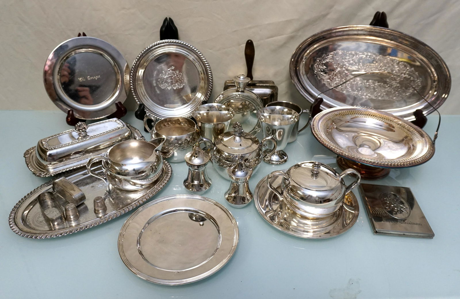 23 PC VINTAGE SILVERPLATE GROUPING (1 of 6)