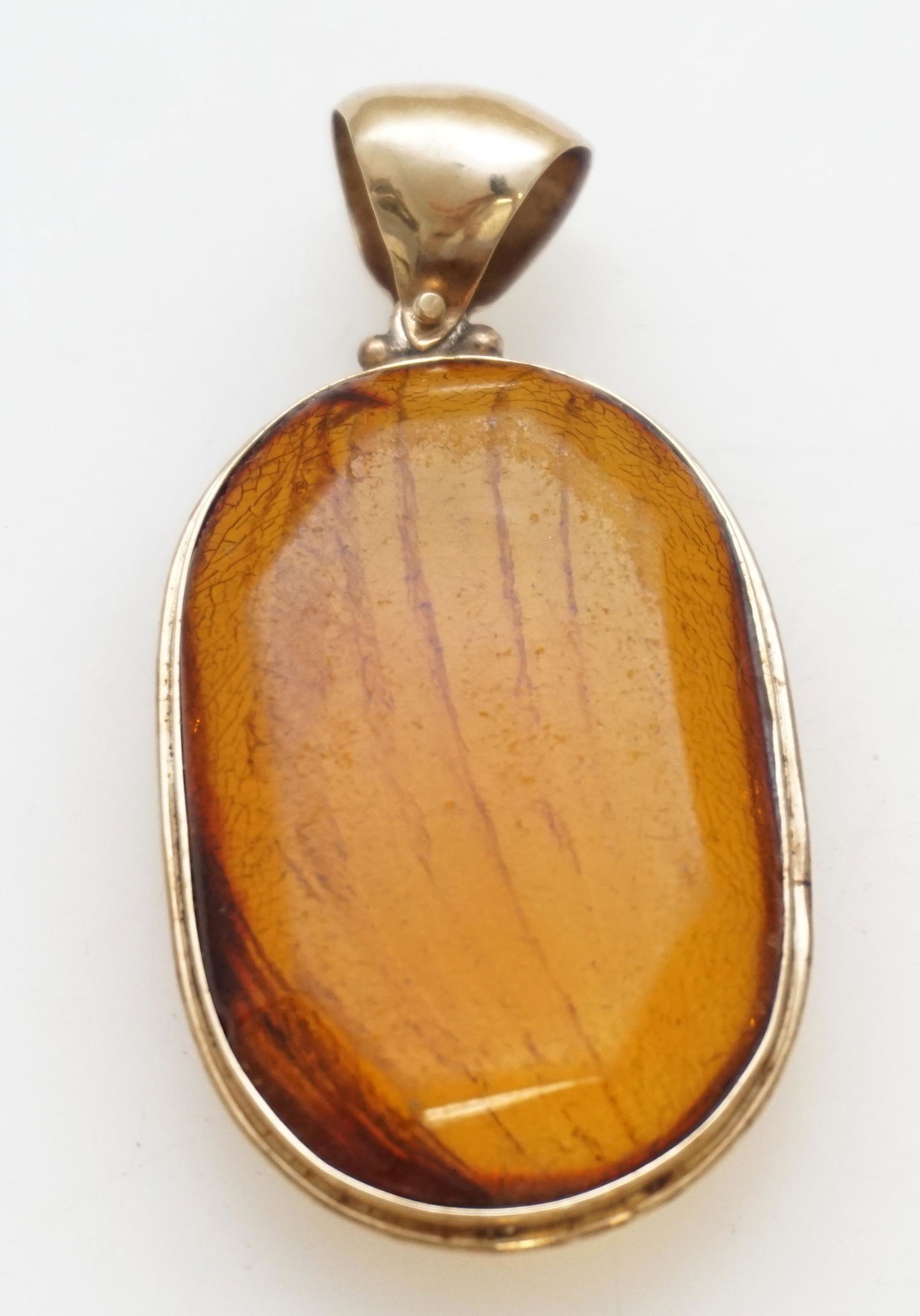 14KT AMBER PENDANT (1 of 3)