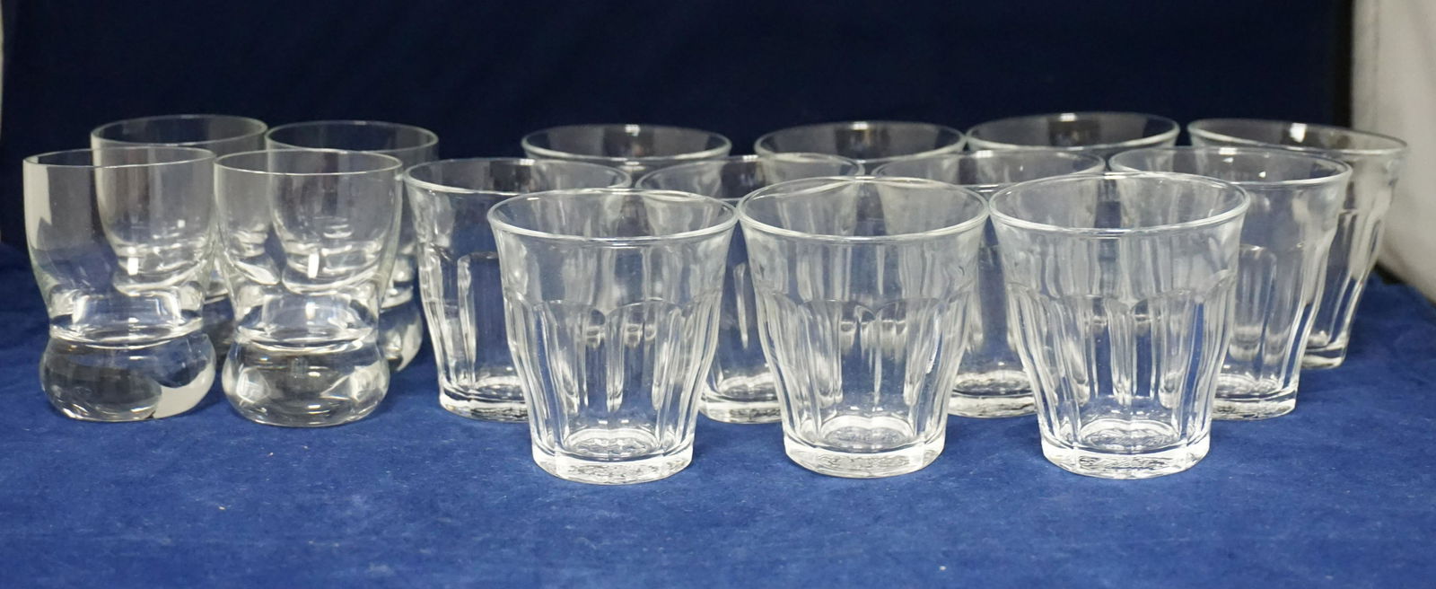 15 VINTAGE SHOT / CORDIAL GLASSES (1 of 5)