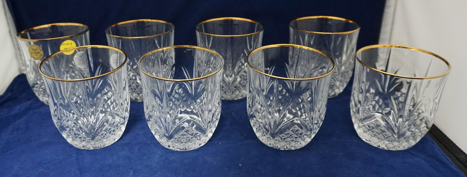 8 SALZBURG CRISTAL DE FLANDRE OLD FASHIONS: Eight (8) Salzburg Cristal de Flandre Old Fashioned Glasses. French Blown Glass. Fan cuts, gold rim. Each 3 3/8. 10 oz. Weight on all combined 5 pds. 8 oz. PROVENANCE: A Charleston Private Estate.