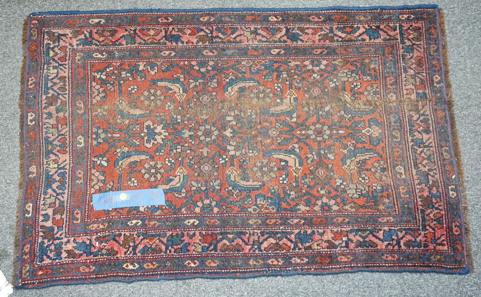 ANTIQUE HAND KNOTTED SAROUK RUG (1 of 5)