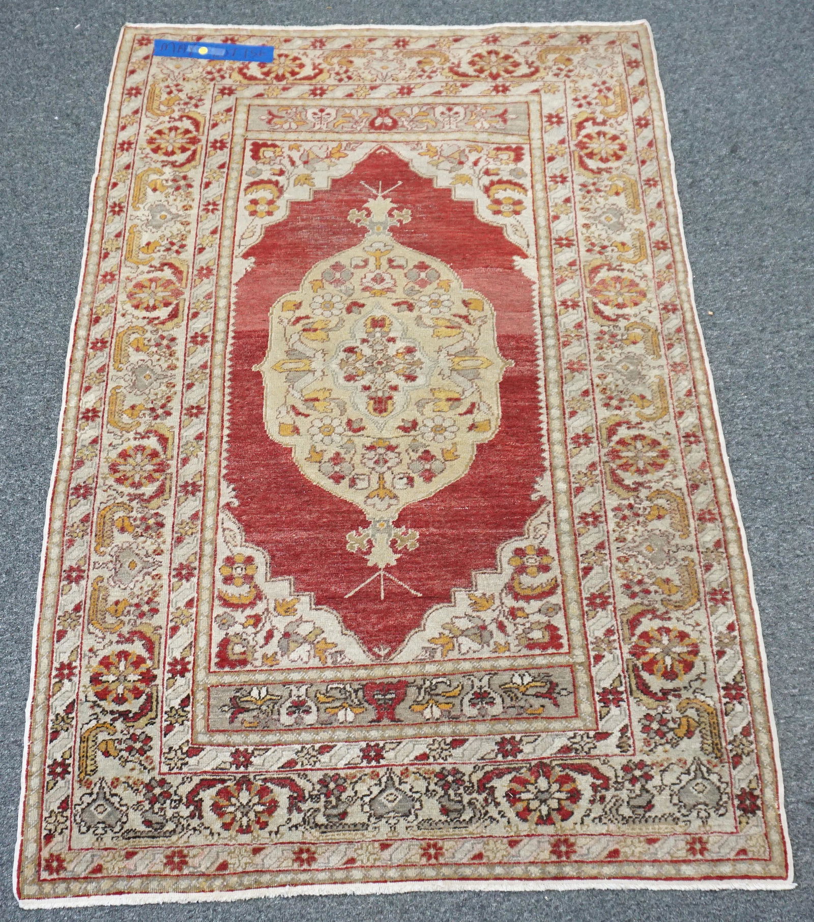 SEMI ANTIQUE HAND KNOTTED TURKISH RUG (1 of 7)