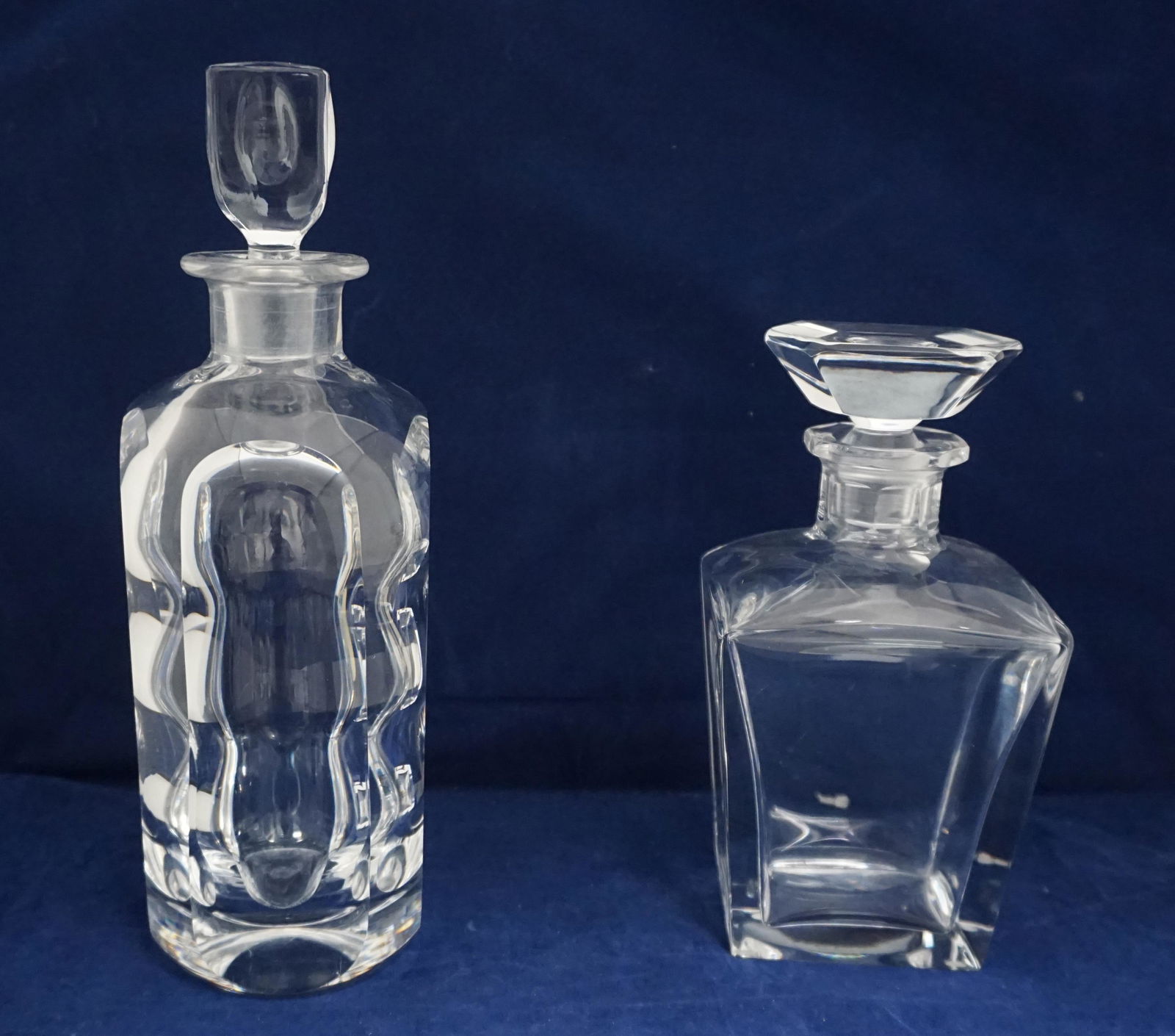 2 MID CENTURY ORREFORS CRYSTAL DECANTERS (1 of 7)