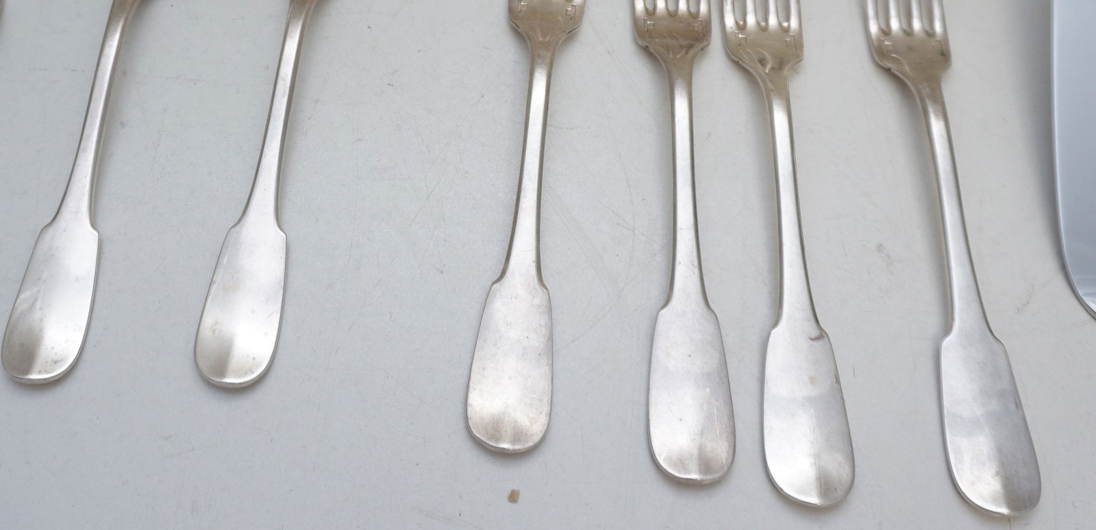 27 PIECE CHRISTOFLE CLUNY FLATWARE + PLUS (1 of 3)