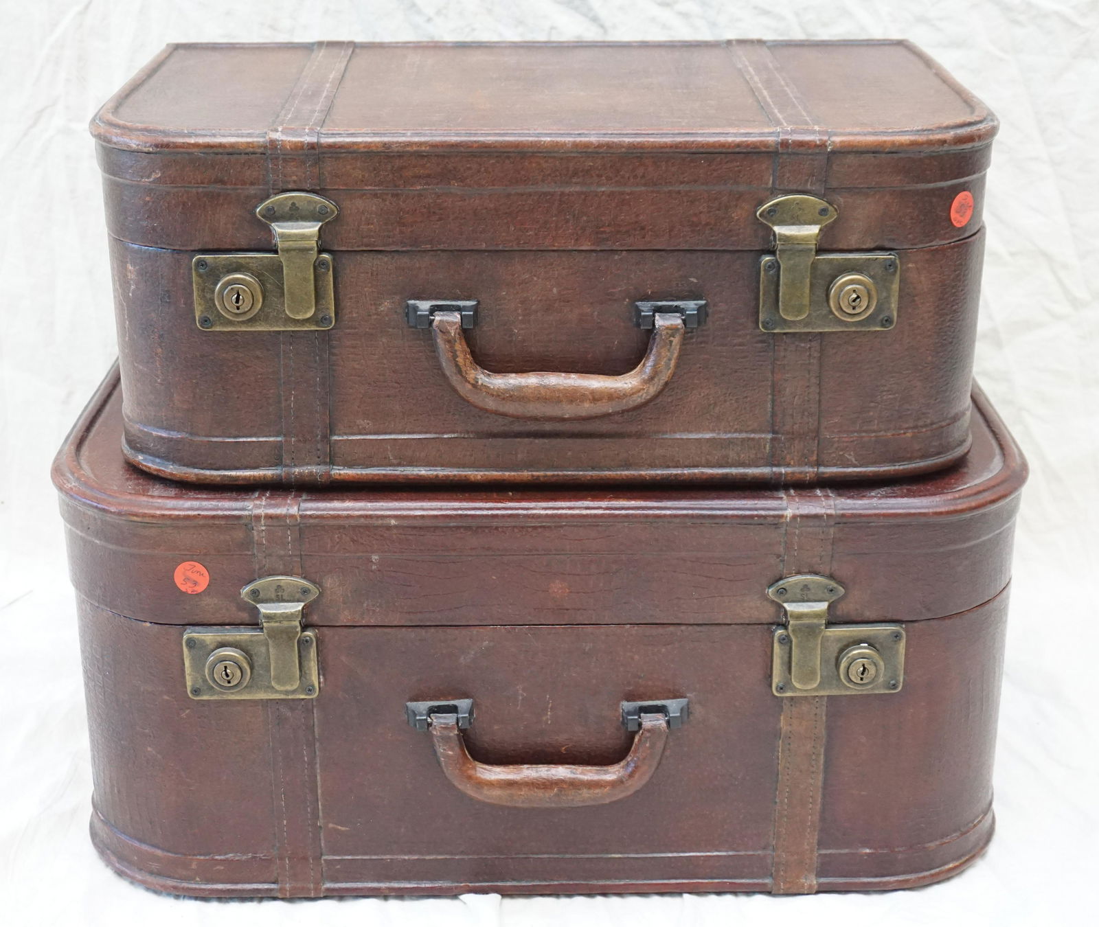 2 VINTAGE STACK SUITCASES (1 of 7)