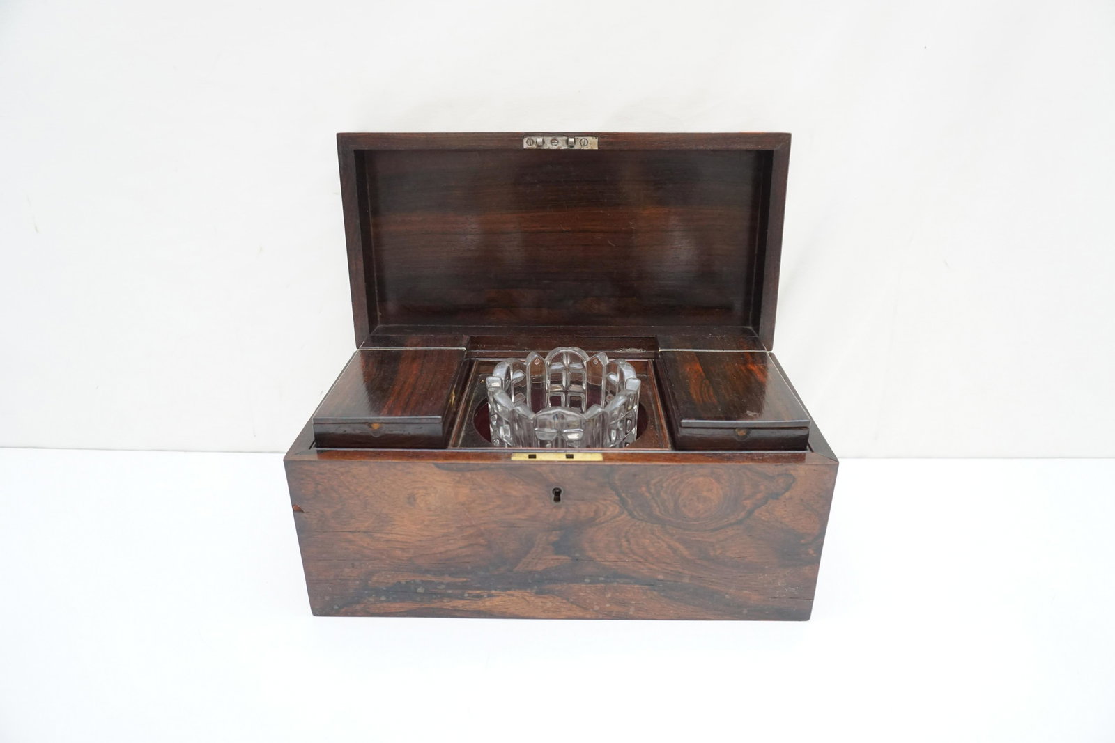 ENGLISH REGENCY ROSEWOOD TEA CADDY (1 of 11)