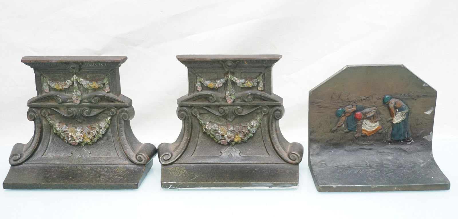 3 VINTAGE 1920-30s CAST IRON BOOKENDS (1 of 6)