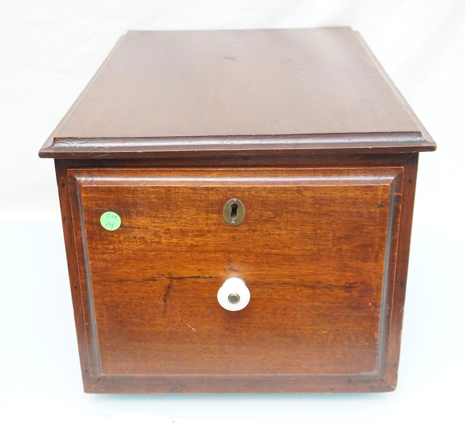 ANTIQUE SOUTHERN WALNUT ONE DRAWER FILE CABINET (1 of 9)