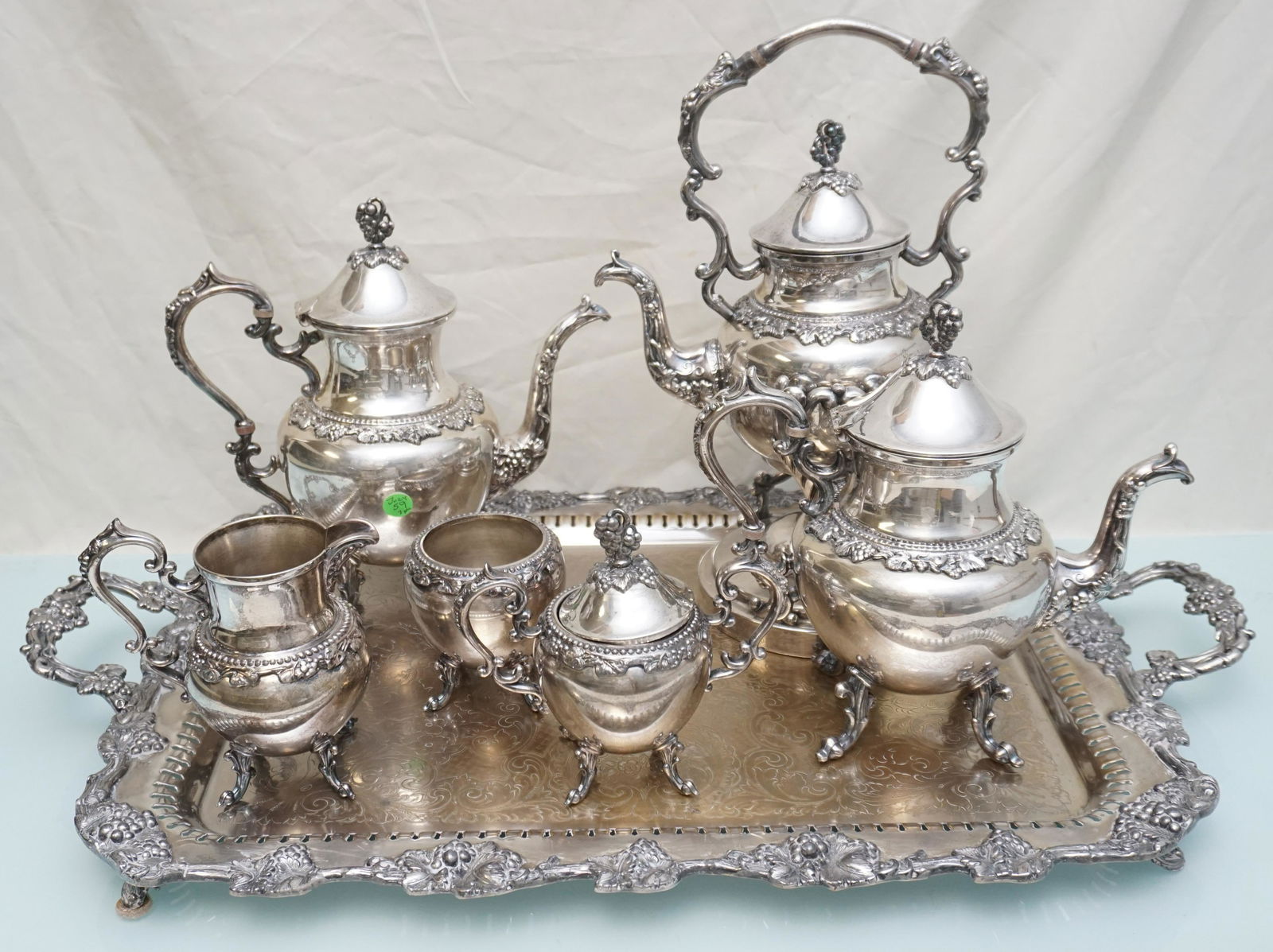 7 PC BIRMINGHAM SILVERPLATE TEA /COFFEE SERVICE (1 of 10)