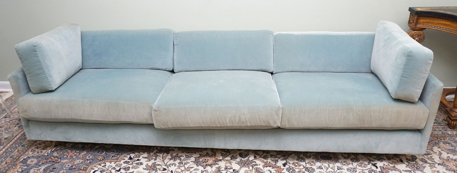 MCM HUGH NEWELL JACOBSEN SOFA (1 of 5)