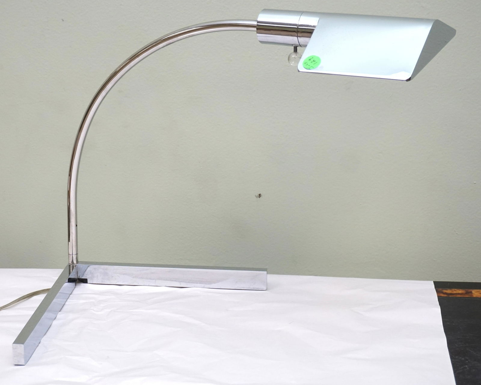 ORIGINAL MCM CEDRIC HARTMAN CHROME TABLE LAMP (1 of 6)