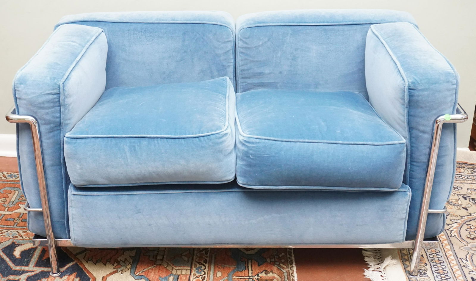 MCM CORBUSIER LC2 SOFA CASSINA ITALY (1 of 7)