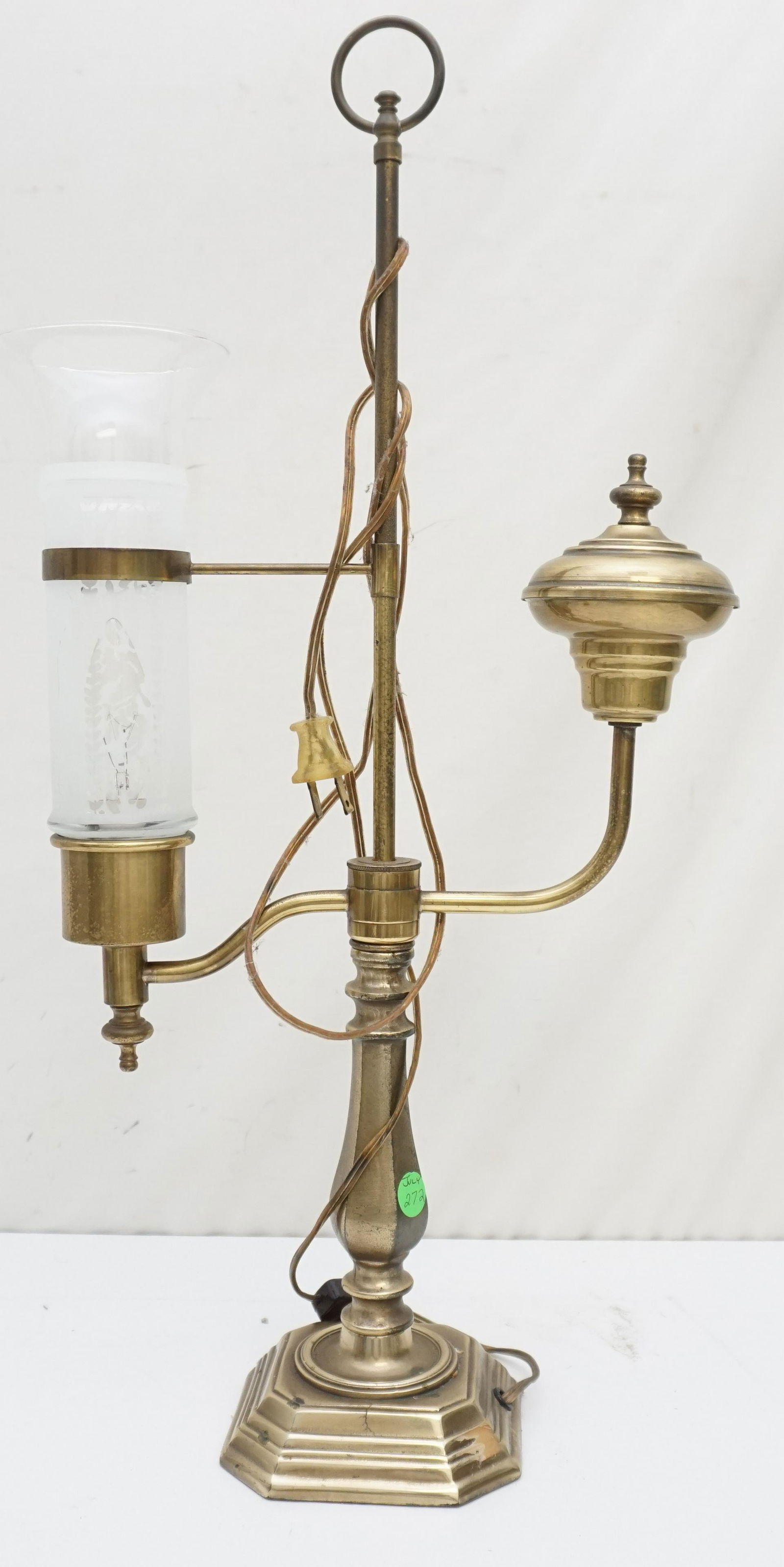 VINTAGE FREDERICK COOPER BRASS STUDENT LAMP (1 of 7)