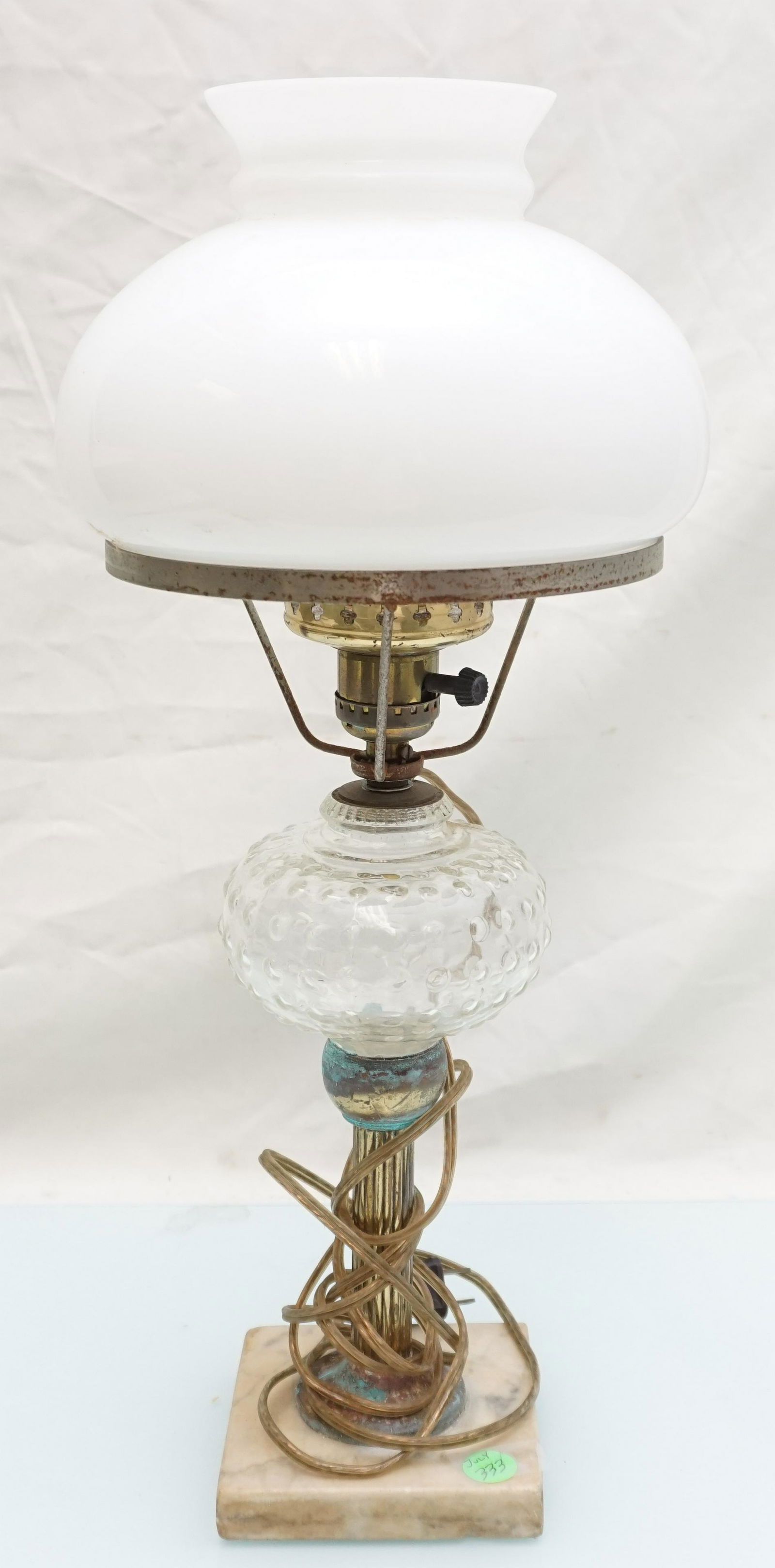 ANTIQUE HOBNAIL GLASS - BRASS - MARBLE LAMP (1 of 4)