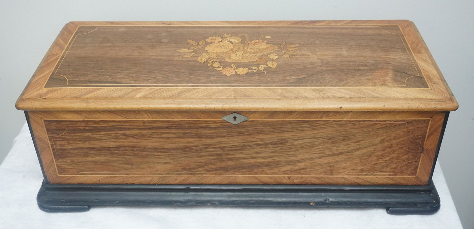 ANTIQUE 19TH C PAILLARD CYLINDER MUSIC BOX (1 of 8)