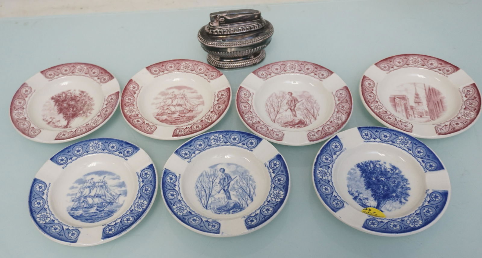 7 MCM WEDGWOOD ASHTRAYS & RONSON QUEEN ANNE LIGHTER (1 of 6)