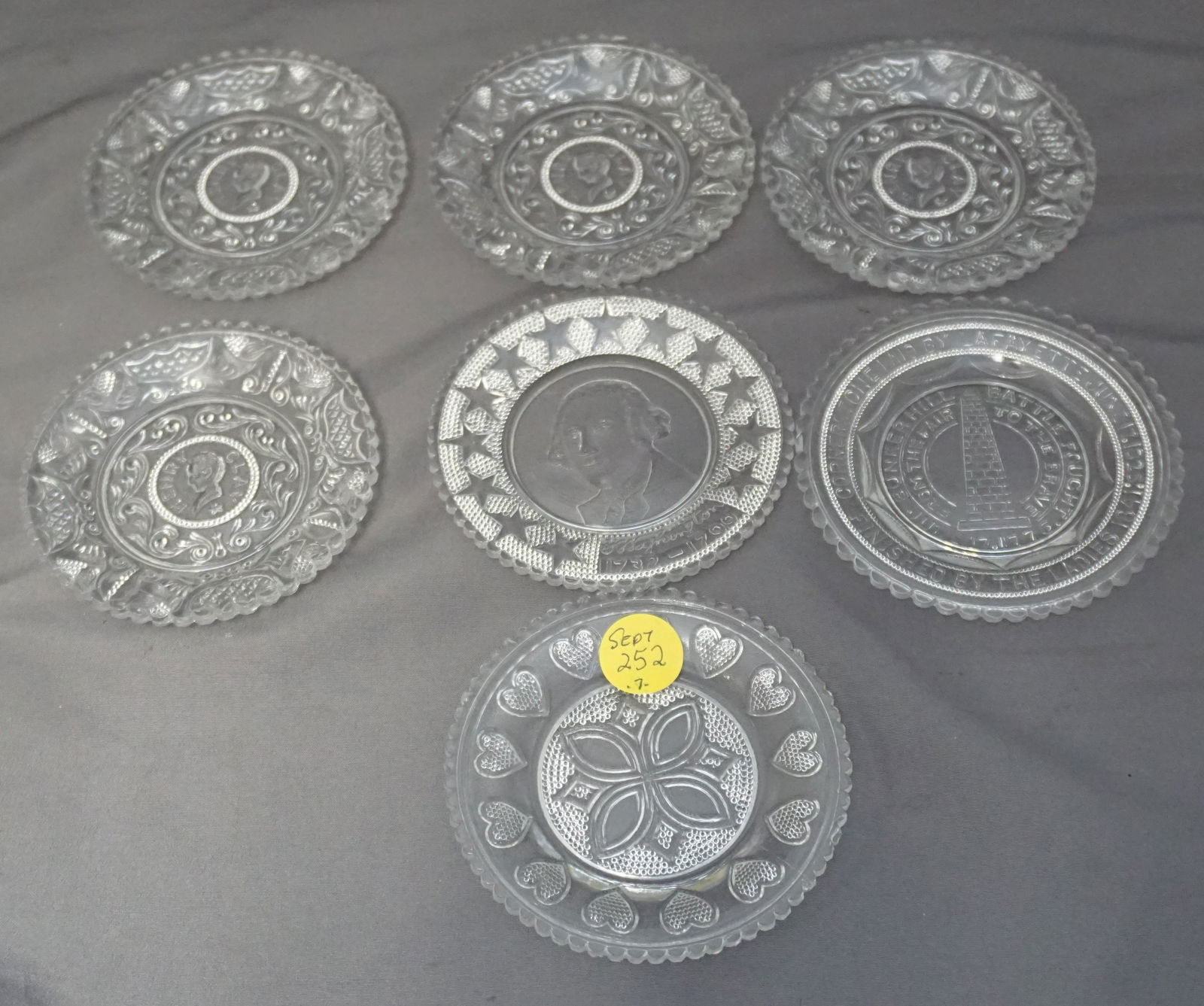 7 PC EAPG AMERICAN SANDWICH GLASS (1 of 9)