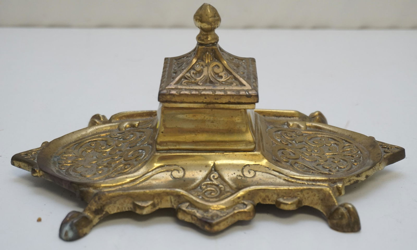 VINTAGE BRASS INKWELL (1 of 6)